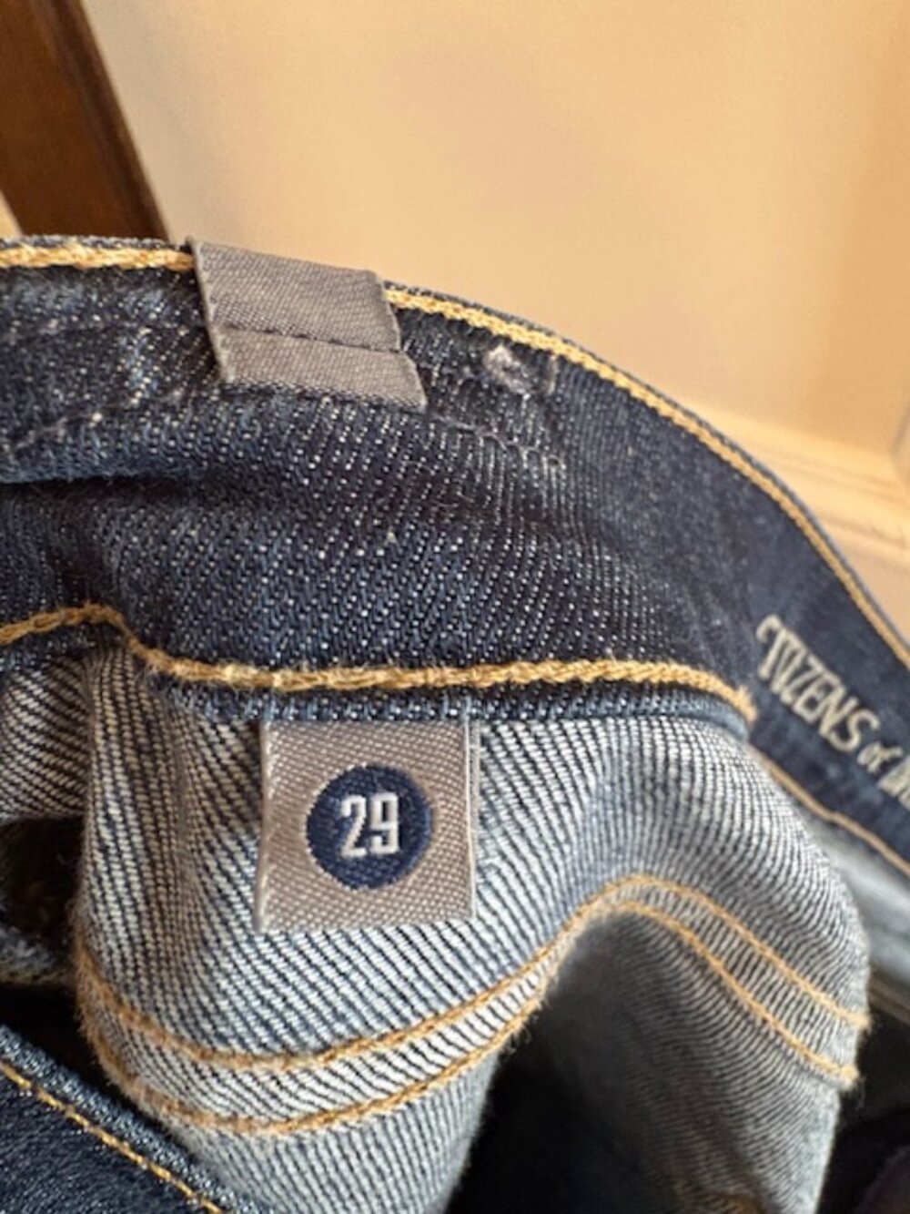 Citizens of Humanity Flared Jeans, Size 29 - Picture 9 of 10